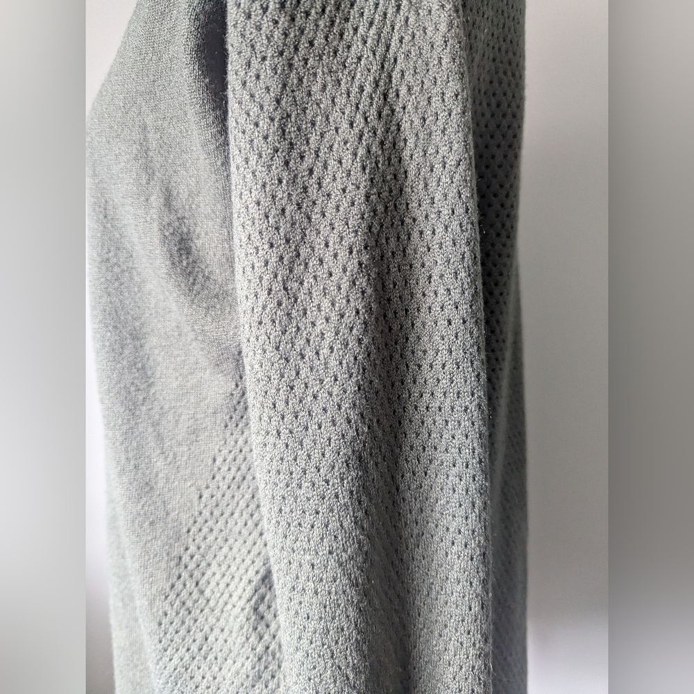 Sweet Romeo Olive Green Woven Long Sleeve Crew Neck Blouse - Picture 6 of 10